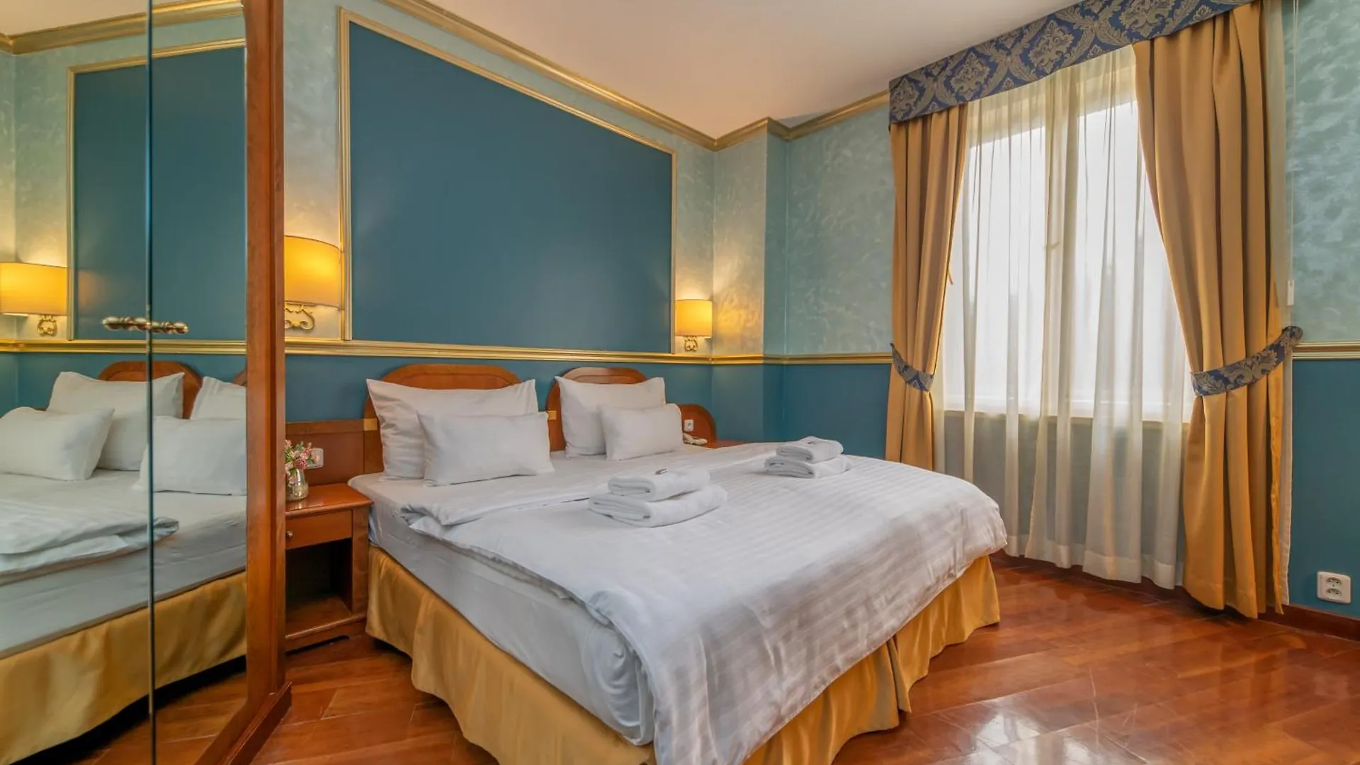 פראג Hotel Kinsky Fountain 4*,  צ'כיה