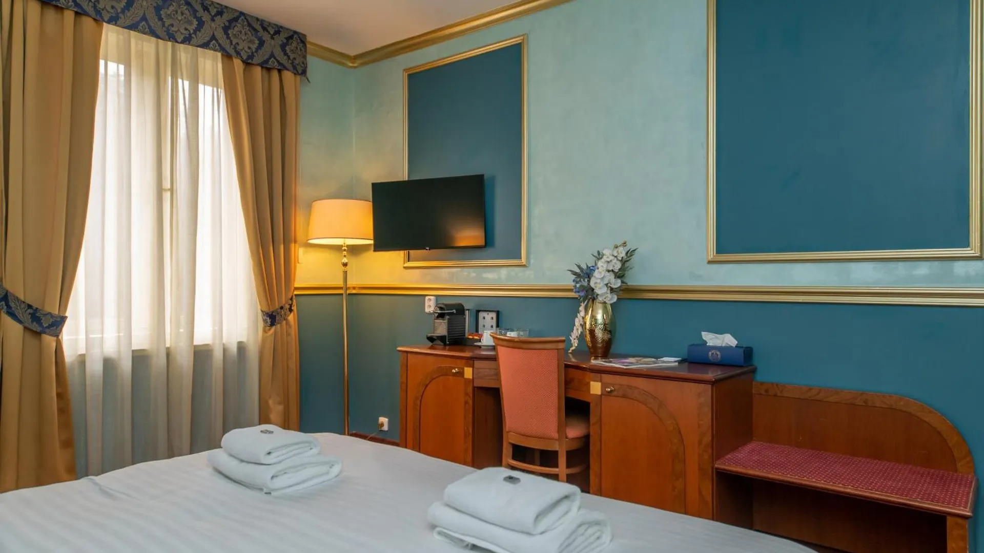 פראג Hotel Kinsky Fountain